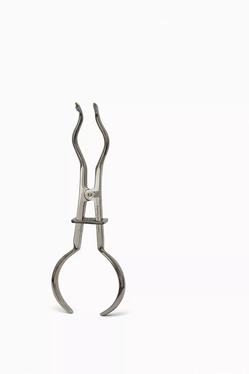 Rubber Dam Forceps Brewer 17.5cm